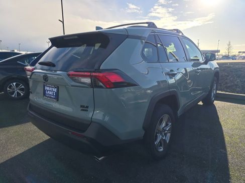 Used 2023 Toyota RAV4 XLE image 5