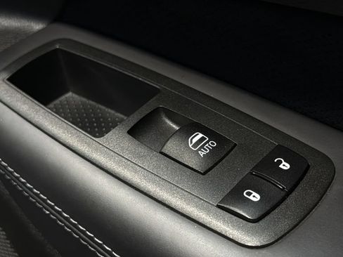 Used 2020 Jeep Grand Cherokee SRT w/ Trailer Tow Group IV AWD/4WD image 11