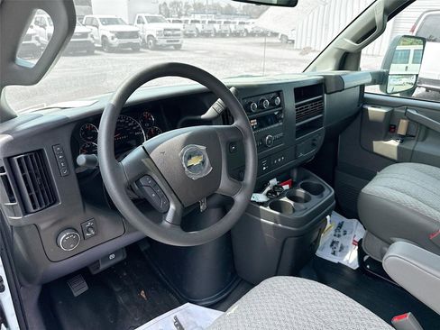 New 2024 Chevrolet Express 3500 w/ Power Convenience Package RWD image 9