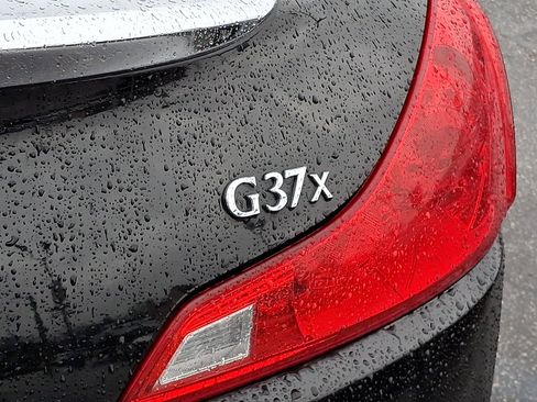 Used 2013 INFINITI G37 x Coupe w/ Premium Pkg image 30