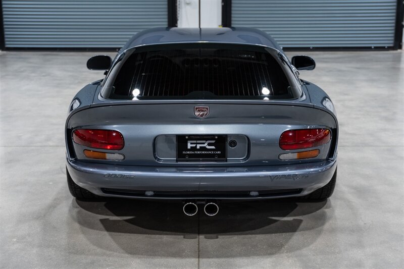 Used 2000 Dodge Viper GTS RWD image 5