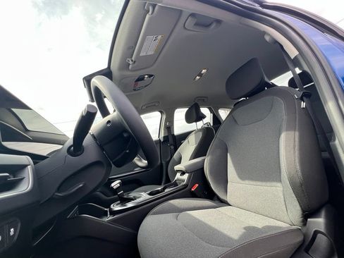 Certified 2025 Kia K4 FWD image 14