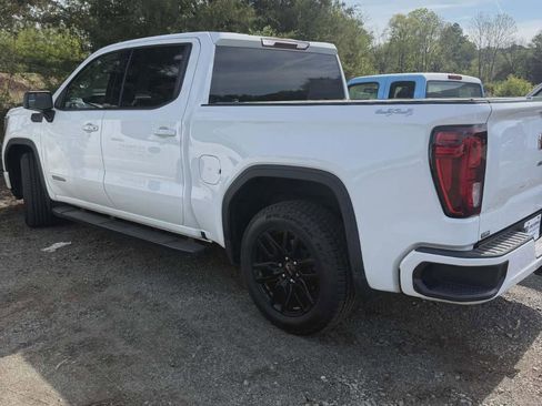 Used 2021 GMC Sierra 1500 Elevation image 3