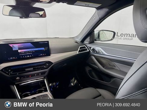Used 2025 BMW i4 xDrive40i w/ Premium Package image 24