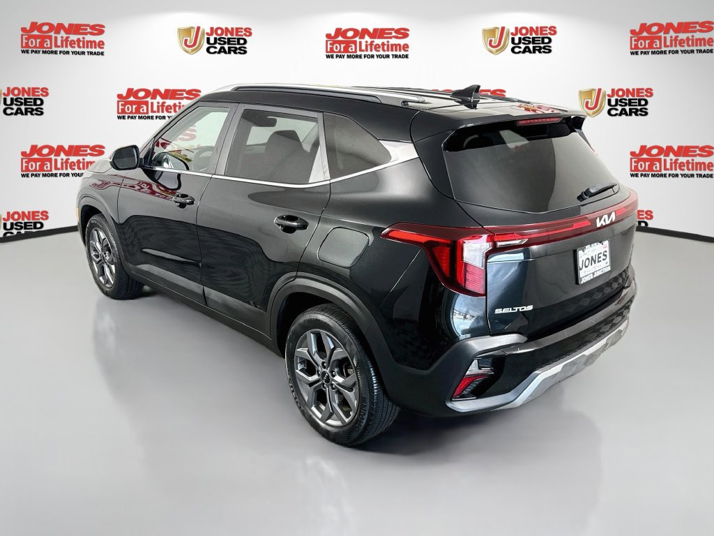 Used 2024 Kia Seltos S AWD/4WD image 2