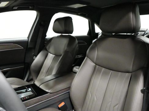Used 2025 Audi A8 L 3.0T AWD/4WD image 4