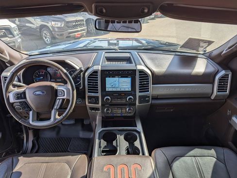 Used 2017 Ford F250 King Ranch w/ King Ranch Ultimate Package AWD/4WD image 24