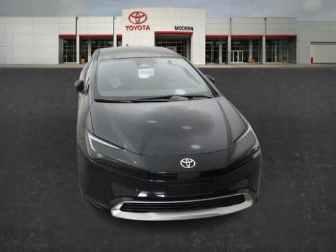 New 2026 Toyota Prius Plug-In Hybrid image 3