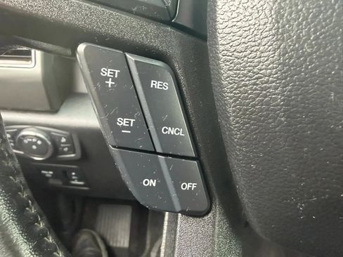 Used 2018 Ford F150 XLT w/ Equipment Group 302A Luxury AWD/4WD image 14
