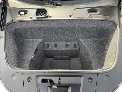 Used 2011 Audi R8 V8 image 49