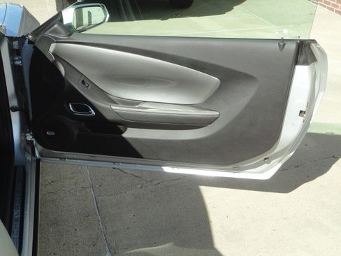 Used 2010 Chevrolet Camaro SS w/ RS Package image 16