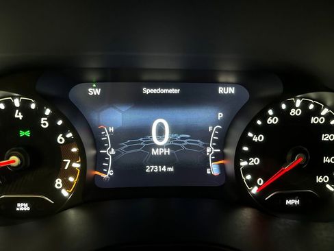 Used 2022 Jeep Compass Trailhawk w/ Trailhawk Convenience Group AWD/4WD image 31