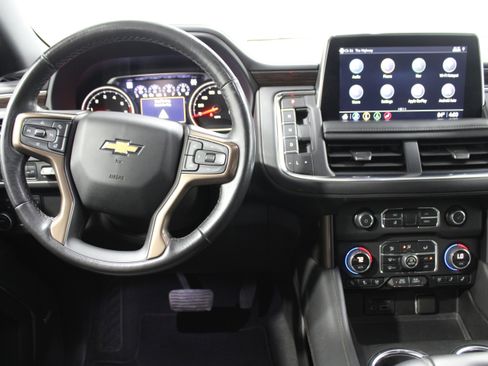 Used 2021 Chevrolet Tahoe High Country AWD/4WD image 2