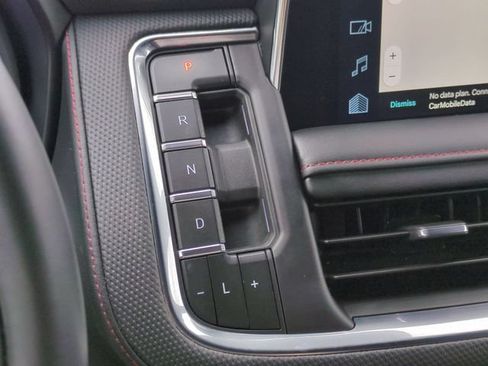 Used 2024 Chevrolet Suburban RST w/ Luxury Package AWD/4WD image 26