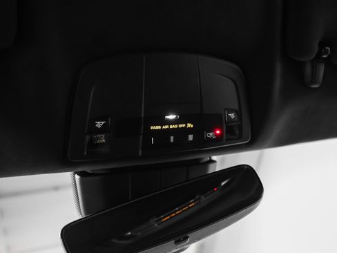 Used 2025 Porsche 718 Cayman GT4 RS RWD image 61