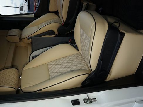 Used 2022 Mercedes-Benz Sprinter 3500 image 10