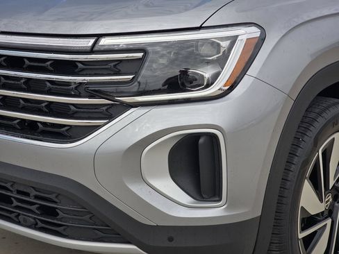 New 2026 Volkswagen Atlas SE FWD image 7