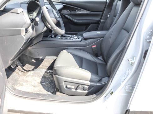 New 2026 MAZDA CX-30 AWD 2.5 S w/ Select Sport Pkg image 23