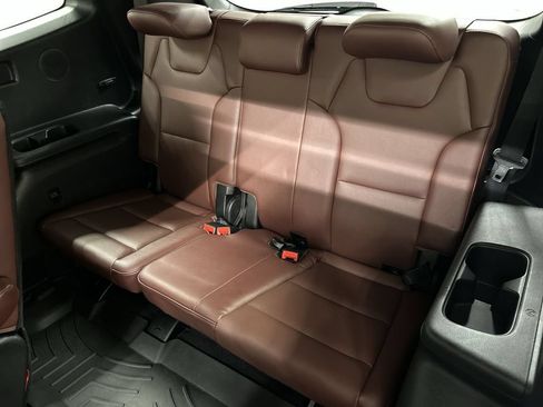 Certified 2023 Kia Telluride SX Prestige AWD/4WD image 22