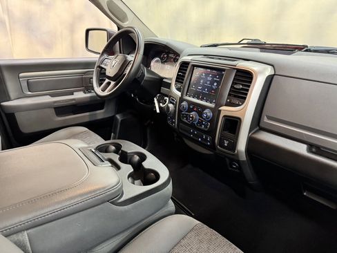Used 2019 RAM 1500 Big Horn image 22
