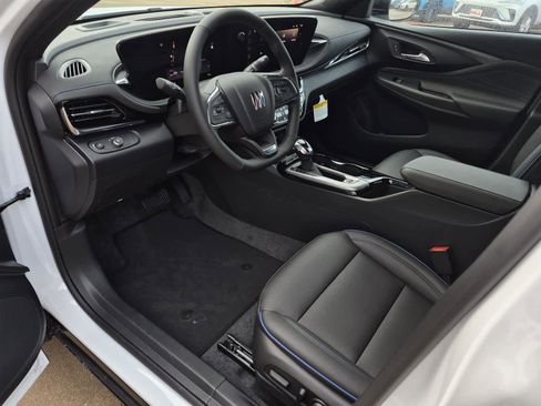 New 2026 Buick Envista Sport Touring image 7