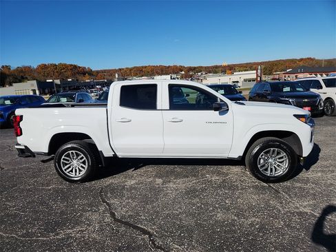 New 2025 Chevrolet Colorado LT image 10