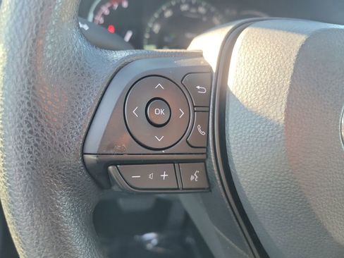 Used 2024 Toyota RAV4 LE image 27