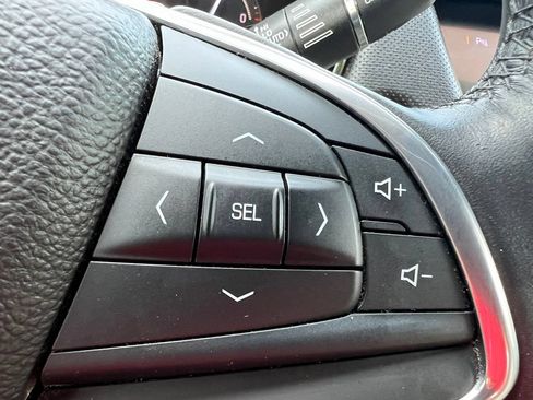 Used 2017 Cadillac XT5 Luxury w/ Driver Awareness Package FWD image 47