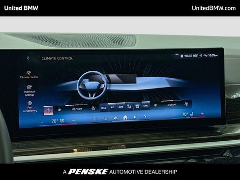 Used 2024 BMW X5 sDrive40i w/ M Sport Package RWD image 11