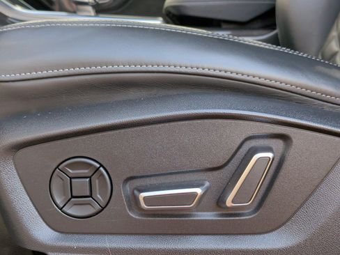 Certified 2022 Audi SQ7 Prestige w/ Prestige Package image 32