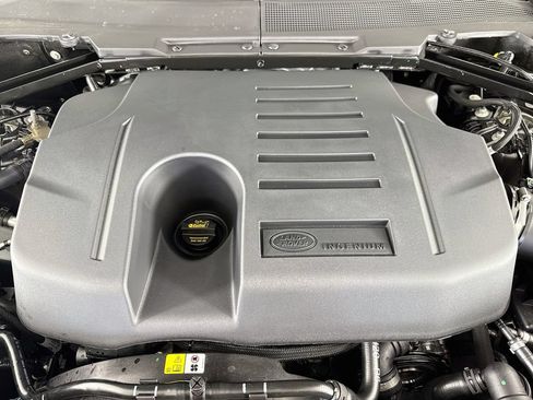 Used 2026 Land Rover Defender 110 X-Dynamic SE AWD/4WD image 26