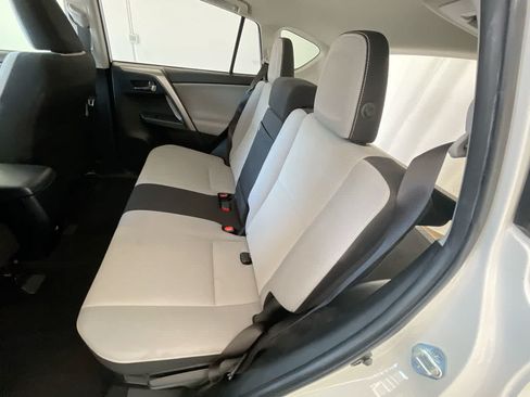 Used 2017 Toyota RAV4 XLE w/ Convenience Package AWD/4WD image 23