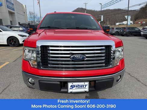 Used 2011 Ford F150 XLT w/ XLT Chrome Pkg image 2