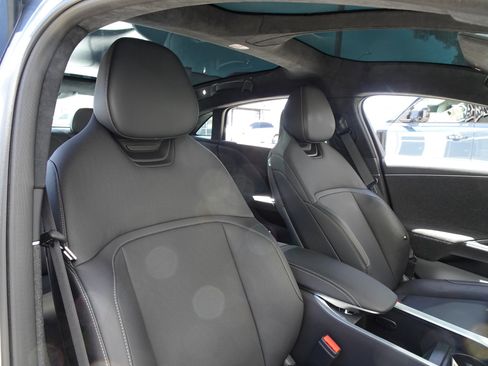 Used 2024 Lucid Air Grand Touring AWD/4WD image 23