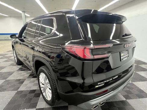 Used 2024 GMC Acadia Elevation w/ Trailering Package AWD/4WD image 7