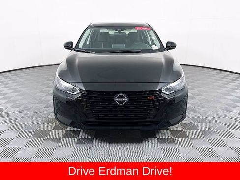 Used 2025 Nissan Sentra SR w/ Midnight Edition FWD image 2