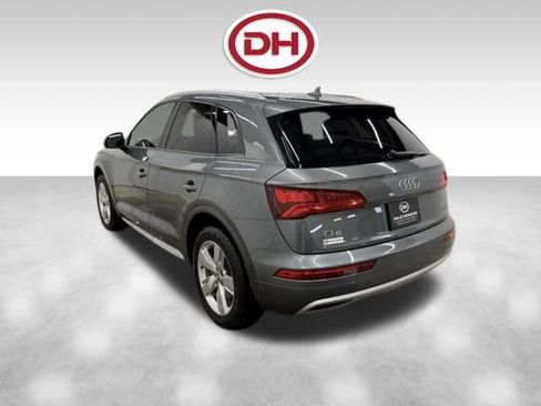 Used 2018 Audi Q5 2.0T Premium image 11