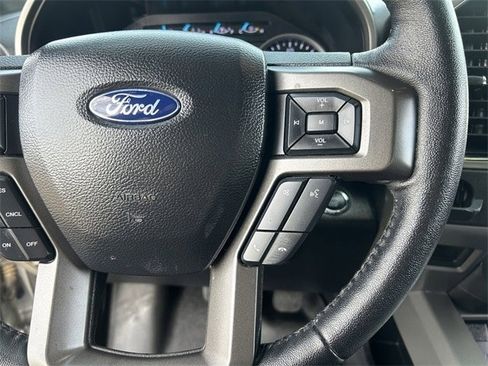 Used 2020 Ford Expedition XLT w/ Cargo Package image 26