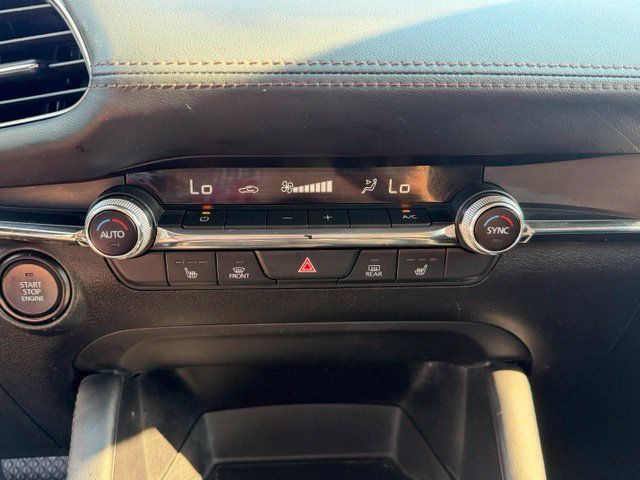 Used 2022 MAZDA MAZDA3 s FWD image 19