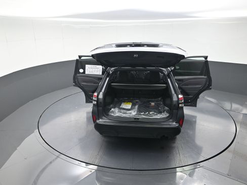 New 2026 Subaru Forester Premium image 13