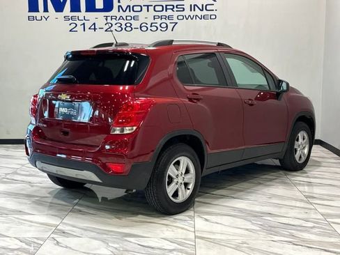 Used 2022 Chevrolet Trax LT w/ Driver Confidence Package AWD/4WD image 6