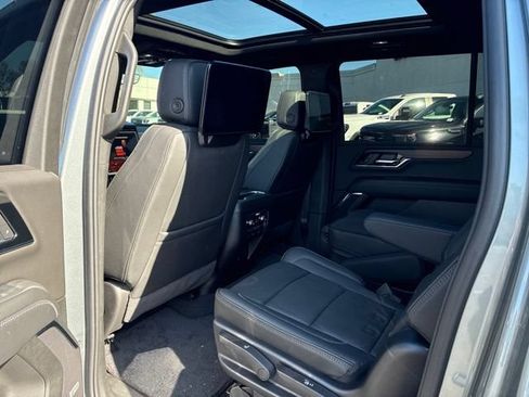 Certified 2026 GMC Yukon XL Denali AWD/4WD image 5