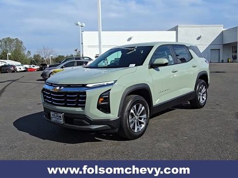 New 2026 Chevrolet Equinox LT w/ Safety and Technology Package image 5