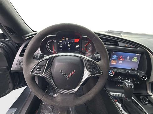 Used 2014 Chevrolet Corvette Stingray Coupe RWD image 16