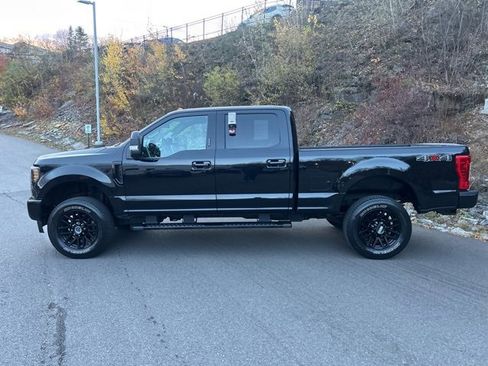 Used 2019 Ford F250 Lariat image 15