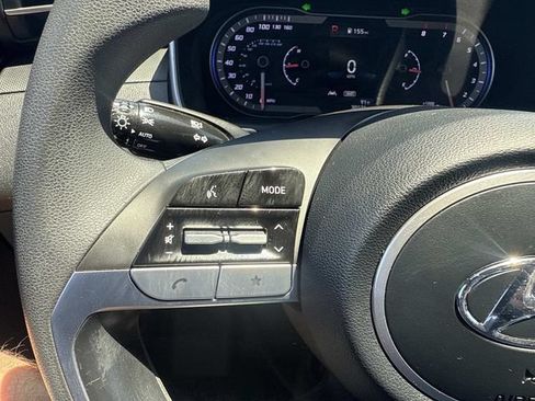 Certified 2022 Hyundai Santa Cruz SEL AWD/4WD image 28