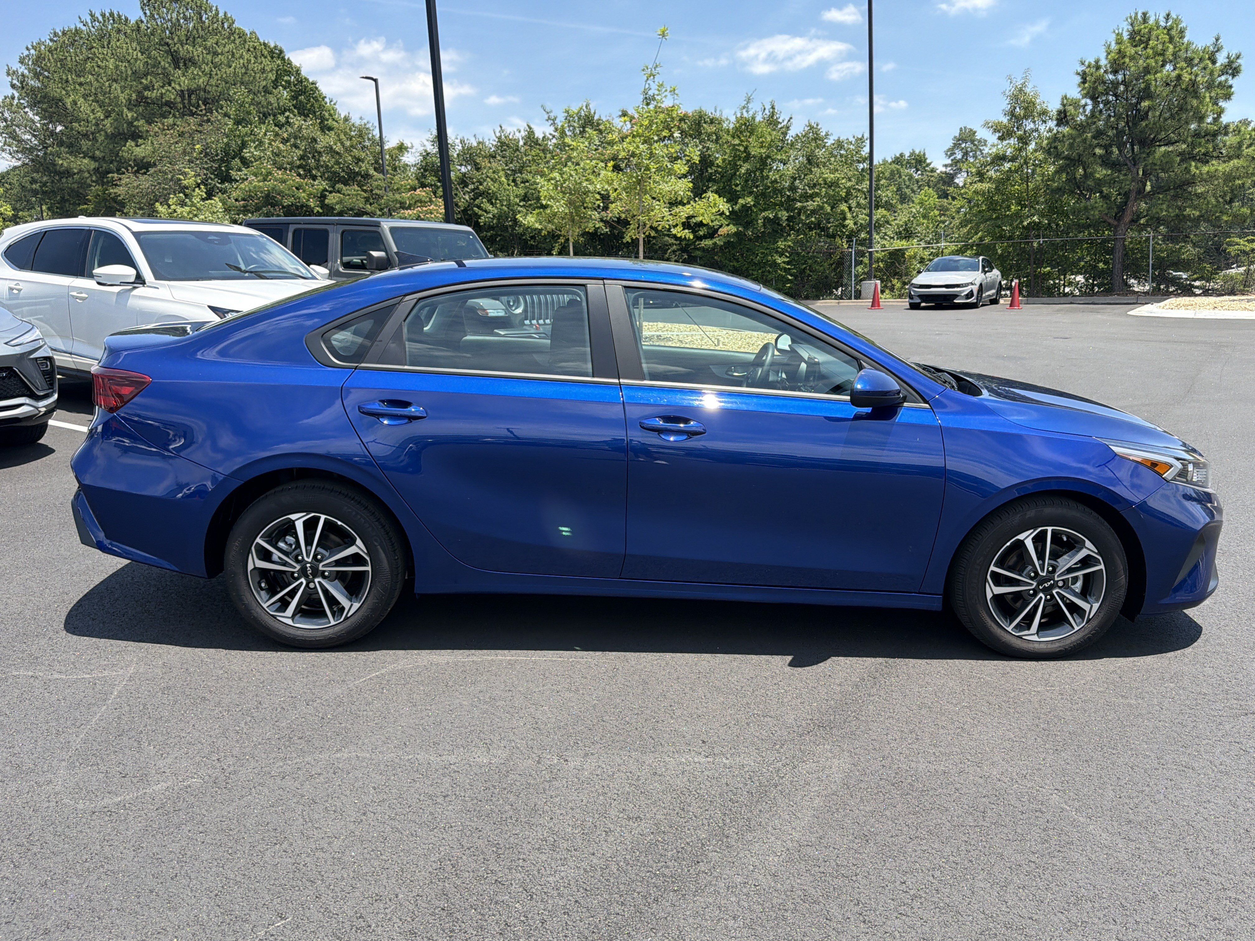 Certified 2024 Kia Forte LXS FWD image 8
