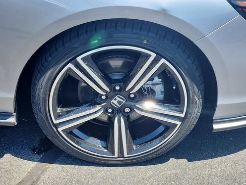 Used 2024 Honda Accord Sport image 8