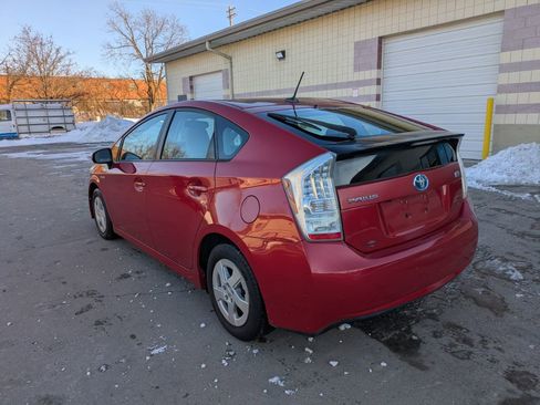 Used 2010 Toyota Prius Five image 7