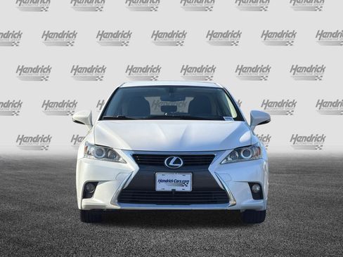Used 2016 Lexus CT 200h image 10